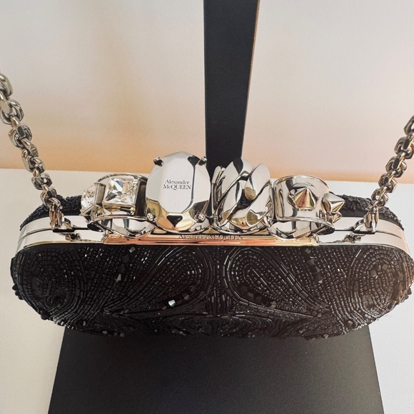 Alexander McQueen Black Beaded Four Ring Clutch / Shoulder bag - Picture 8 of 16